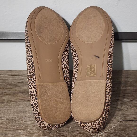 Torrid Scrunch Flats Women's Ballet Flats Shoes 13 Extra Wide Leopard Print - Picture 6 of 9